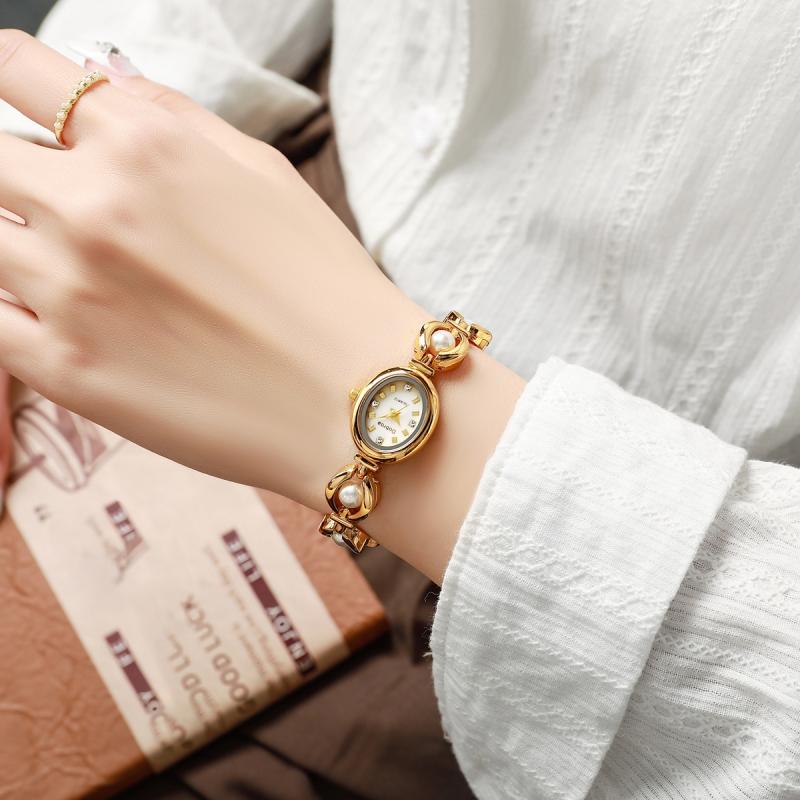 Luxury Watch Trading - นาฬิกาไข่มุกเทียมสุดหรูสไตล์ยุคกลาง สินค้าใหม่มาแรงใน Tiktok ขายตรงจากต่างประเทศ สร้อยข้อมือนาฬิกาผู้หญิงสไตล์หรูหรา