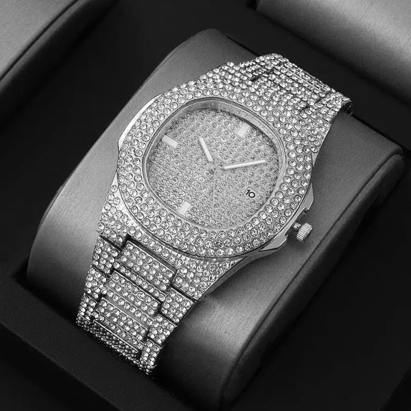 Luxury Watch Trading - นาฬิกาข้อมือผู้ชายแฟชั่นใหม่ ประดับเพชรเต็มเรือน สำหรับการค้าต่างประเทศ ปฏิทินลายท้องฟ้าเต็มดาว ระบบควอตซ์ สายสแตนเลสสีทอง