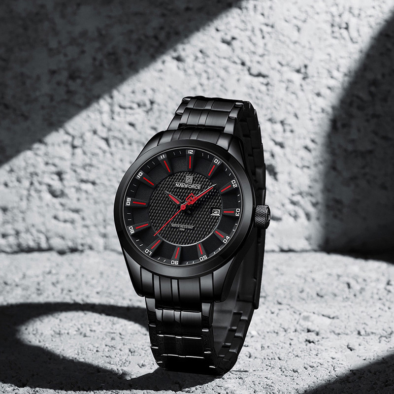 NAVIFORCE นาฬิกาควอทซ์ผู้ชายแฟ - Luxury Watch Trading บทวิจารณ์และราคา