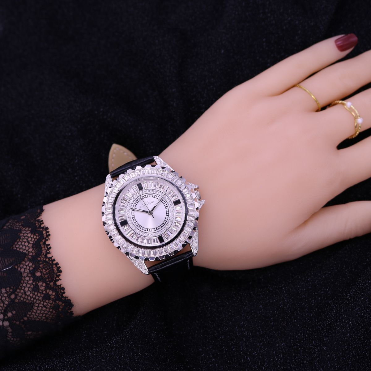 ลดราคา! ส่วนลดเมลิสซา คริสตัล  - Luxury Watch Discount บทวิจารณ์และราคา