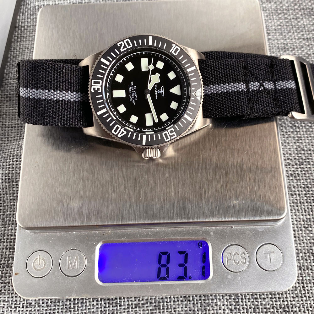 ตัวเรือนไทเทเนียม Tandorio 42  - Titanium Sport Watch บทวิจารณ์และราคา