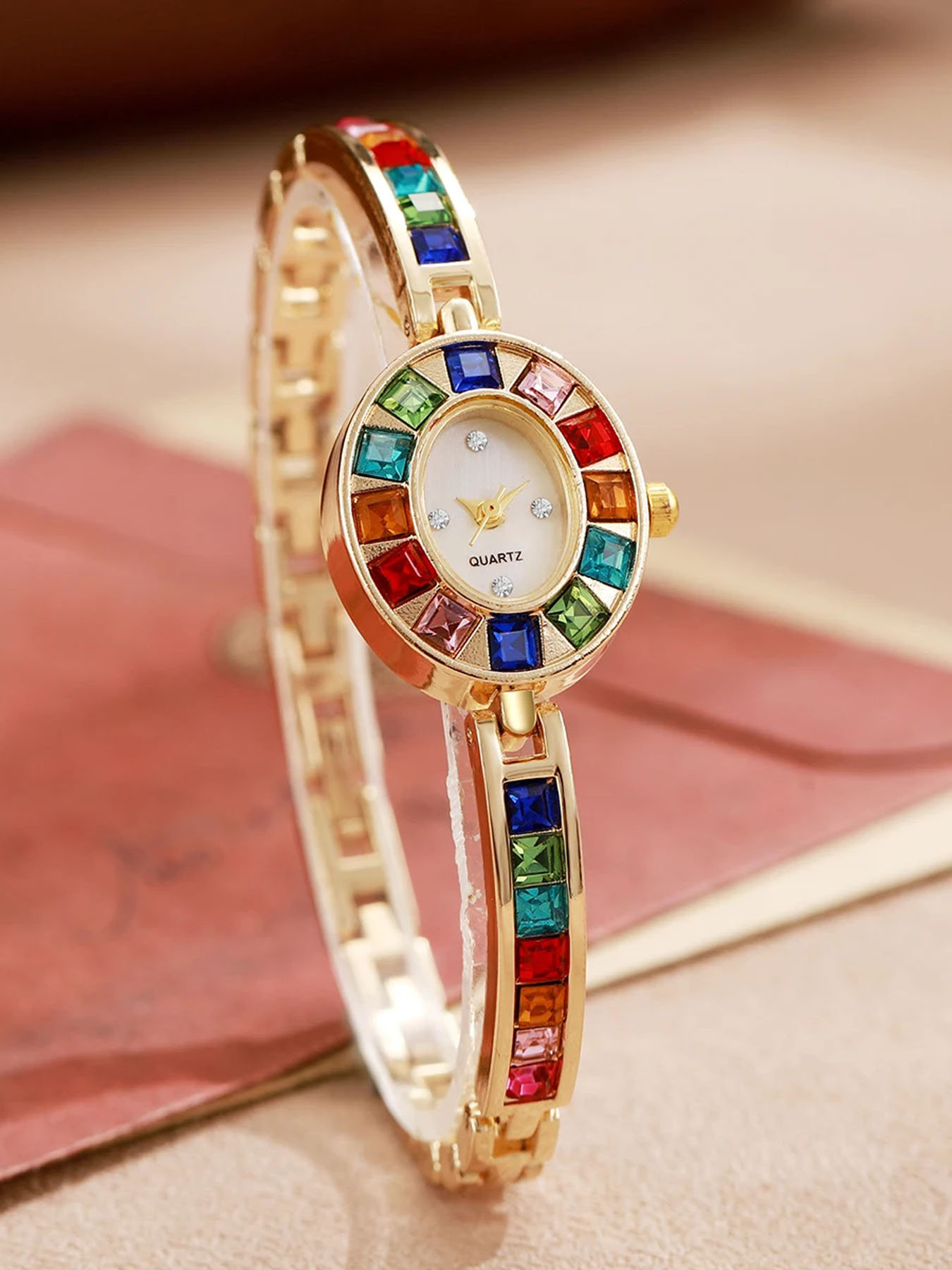 นาฬิกาผู้หญิง - ขนาดเล็ก, ดีไซ - Luxury Watch Trading บทวิจารณ์และราคา