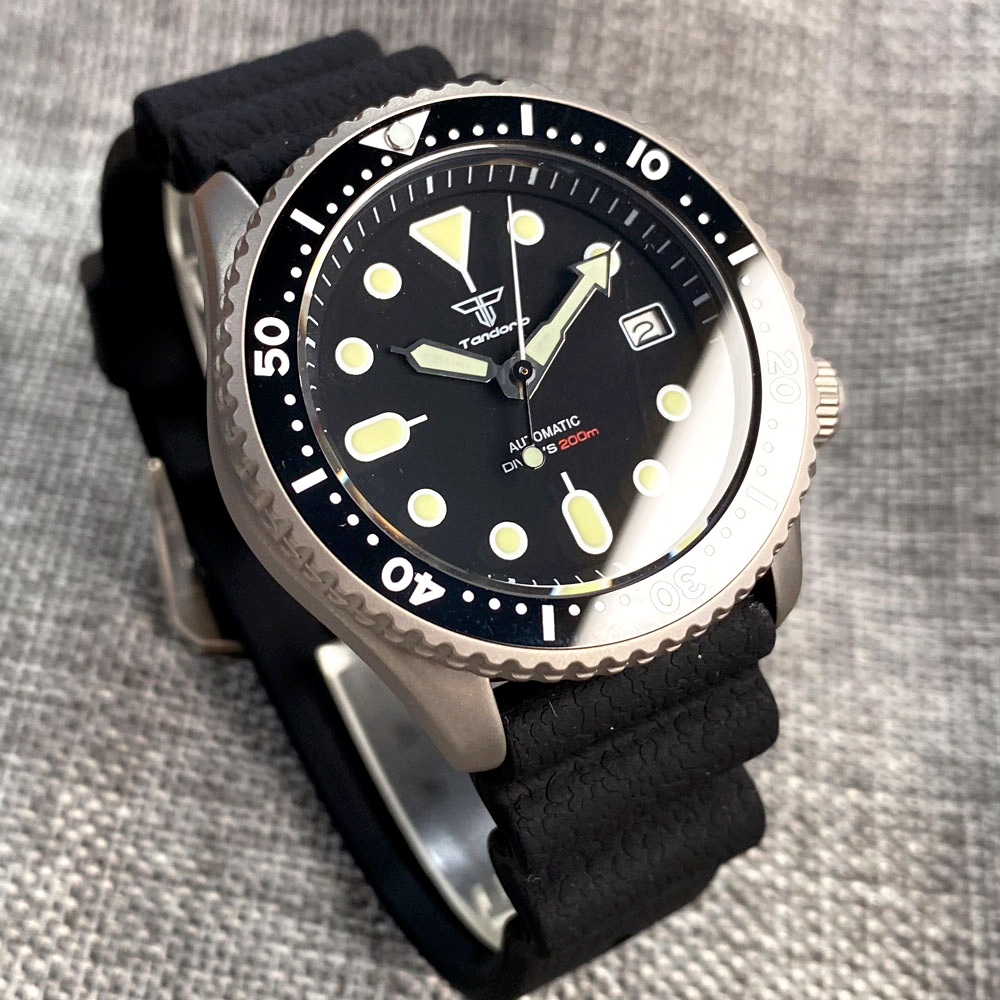 Titanium Diver NH35A สีดําอัตโ - Titanium Sport Watch บทวิจารณ์และราคา