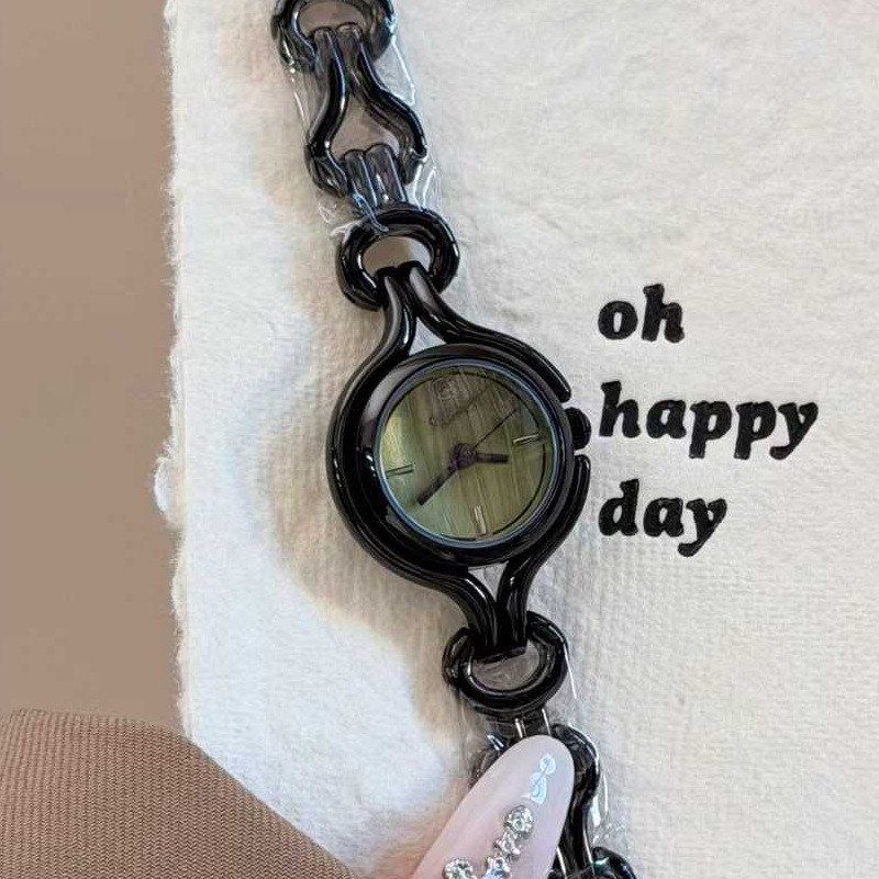 นาฬิกาข้อมือผู้หญิงคุณภาพสูง ส - Luxury Watch Values บทวิจารณ์และราคา