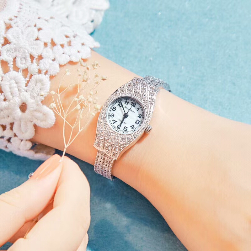 ลดราคา!!! ส่วนลดขนาดเล็กมินิเด - Luxury Watch Discount บทวิจารณ์และราคา