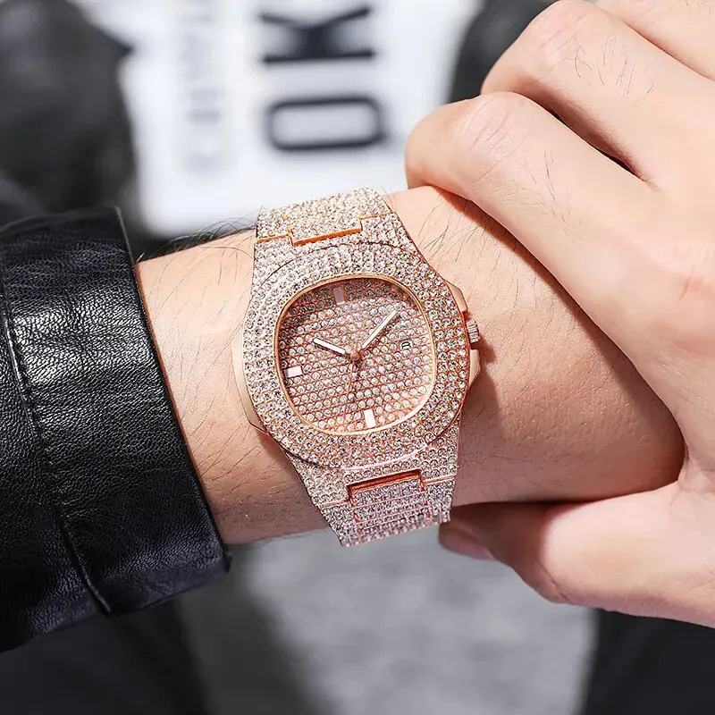 นาฬิกาข้อมือผู้ชายแฟชั่นใหม่ ป - Luxury Watch Trading บทวิจารณ์และราคา
